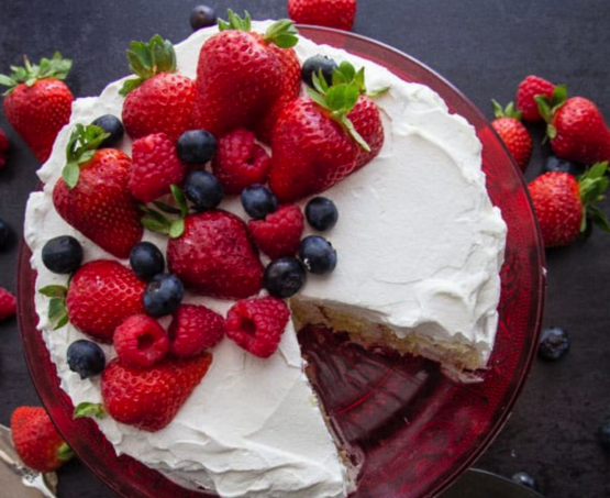 Chocolate Strawberry Fresh Creme Cake
